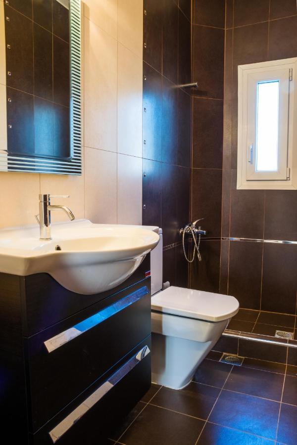 Villa Luxury With Great Views Near Airport Thessaloniki