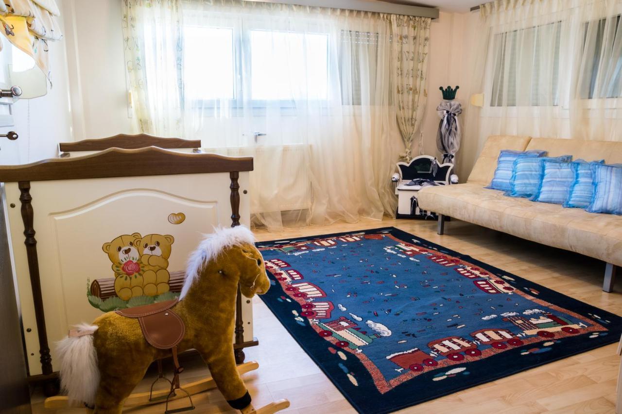 Luxury With Great Views Near Airport Villa Thessaloniki